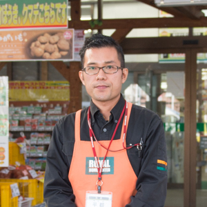 西宮店　店長